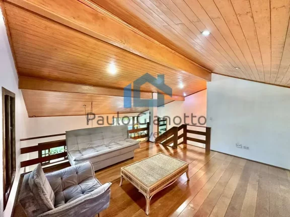 Imagem Linda Casa Avaranda à venda na Granja Viana
