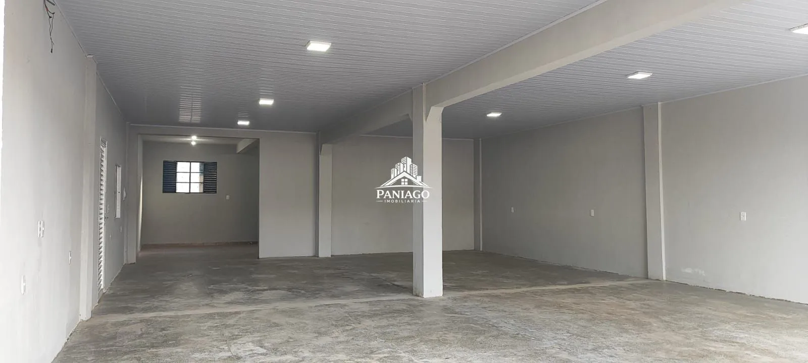 Imagem SALÃO COMERCIAL PARA LOCAÇÃO EM AVENIDA DE GRANDE MOVIMENTO NO BAIRRO RESIDENCIA
