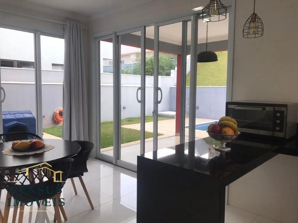 Foto do imóvel: Casa à venda em condomínio com 3 suítes e 175m² em Vinhedo-SP, no Condomínio Morada do Bosque. em Condomínio Residencial Morada do Bosque