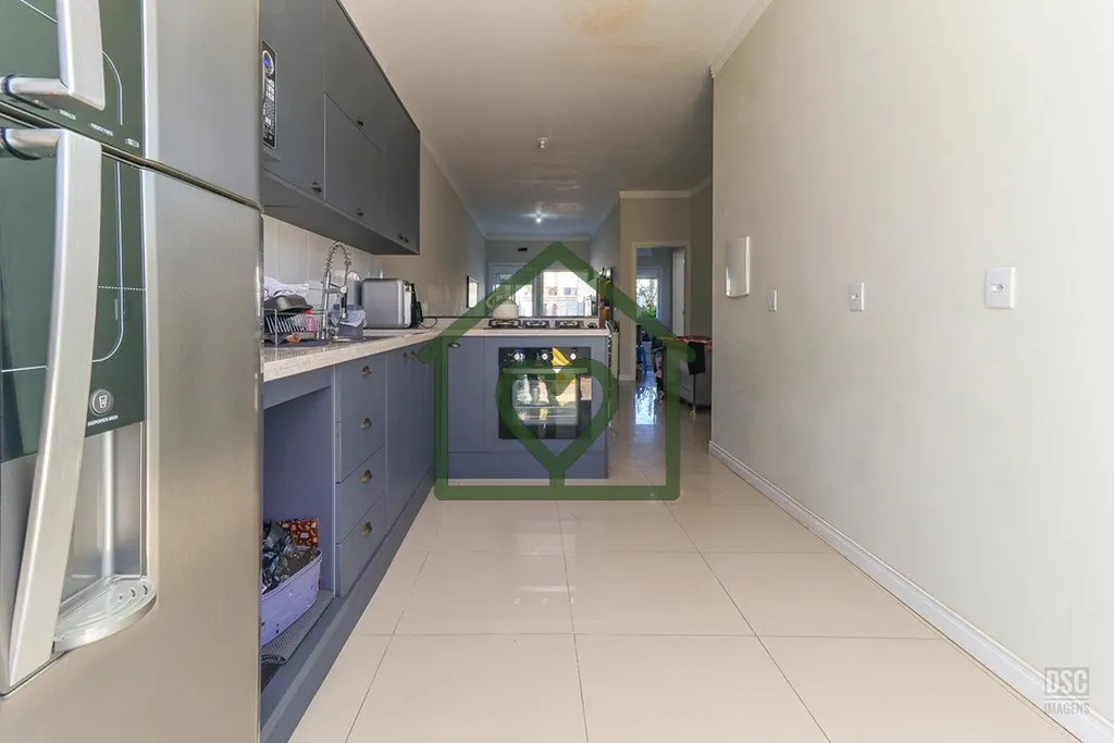 Imagem Casa térrea com 92m² privativos, muito bem distribuída, oferecendo um ambiente acolhedor e funcio...