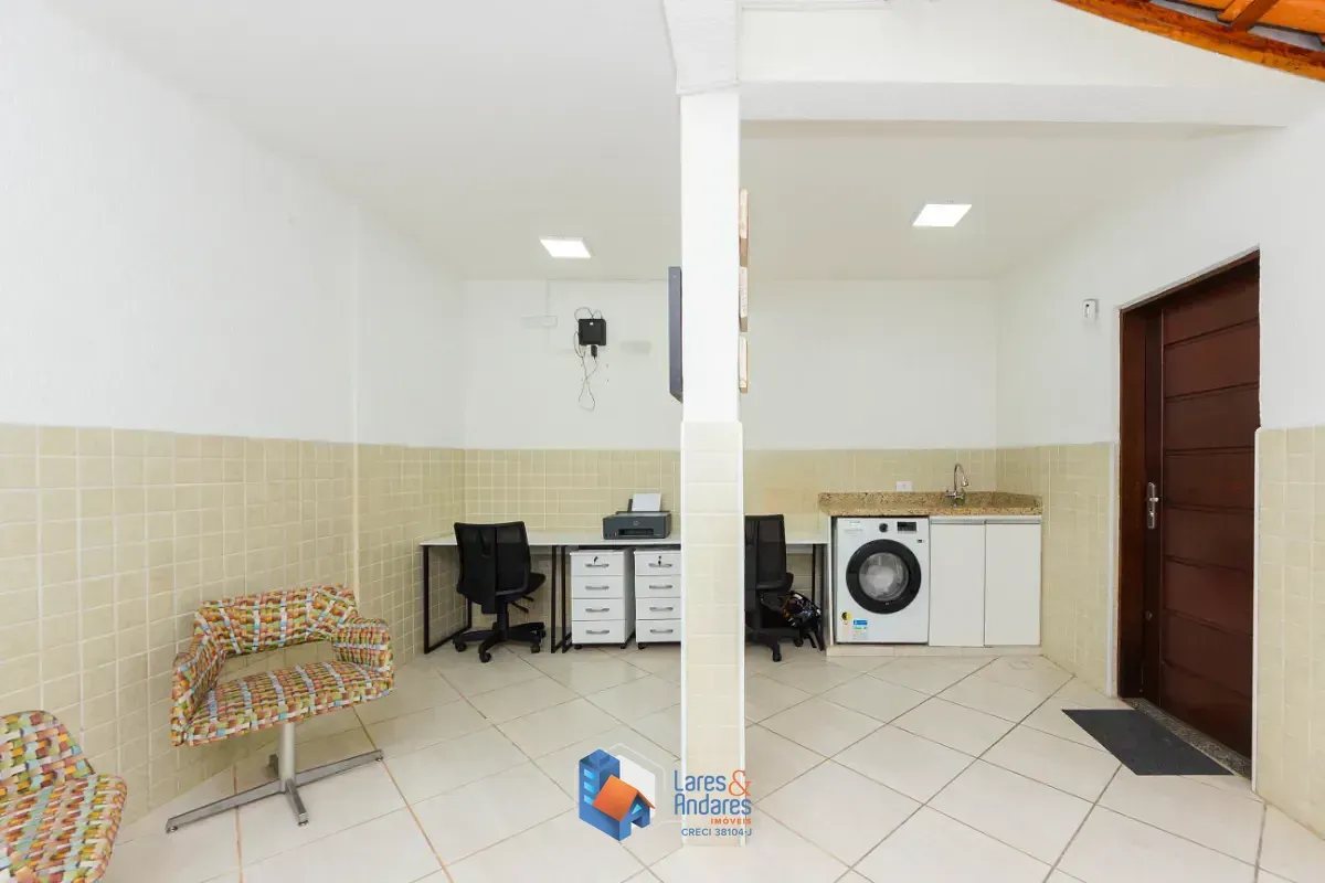 Imagem Sobrado para venda em Vila Medeiros com 3 quartos, sendo 3 suítes, 168m²
