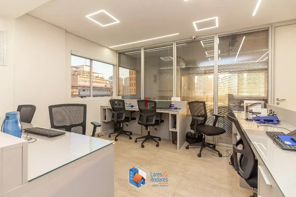 Imagem Conjunto comercial para venda em Barra Funda, 294m²