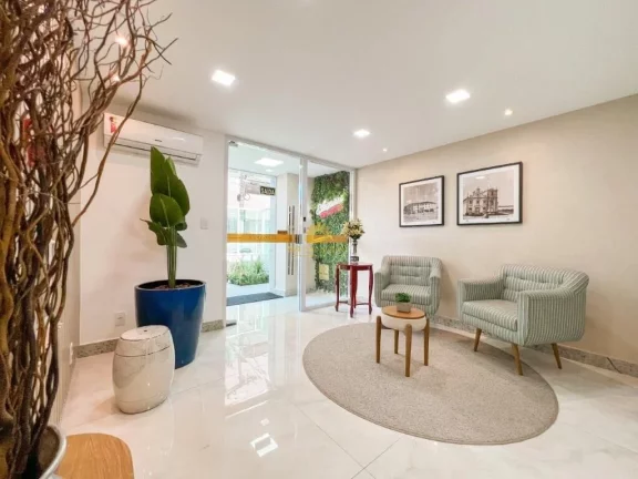 Imagem Viva com Conforto e Elegância no Centro de Guarapari

Este apartamento é muito mais do que um luga...