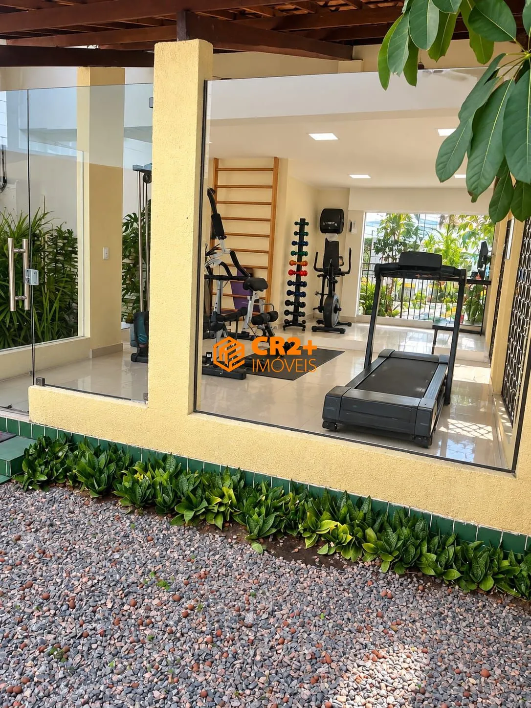 Imagem Vendo Apartamento com 85 m², a apenas 50 metros da orla da Praia do Pina!