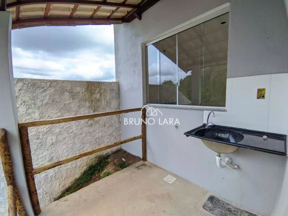 Imagem Casa com 2 dormitórios à venda, 60 m² por R$ 220.000,00 - Nossa Senhora da Paz - São Joaquim de Bicas/MG