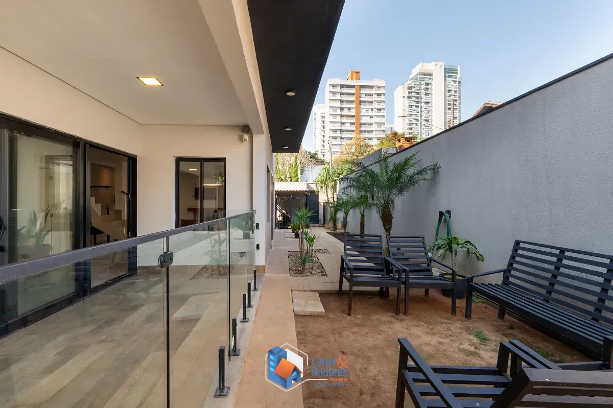 Imagem Casa de vila para venda em Brooklin com 3 quartos, sendo 3 suítes, 188m²
