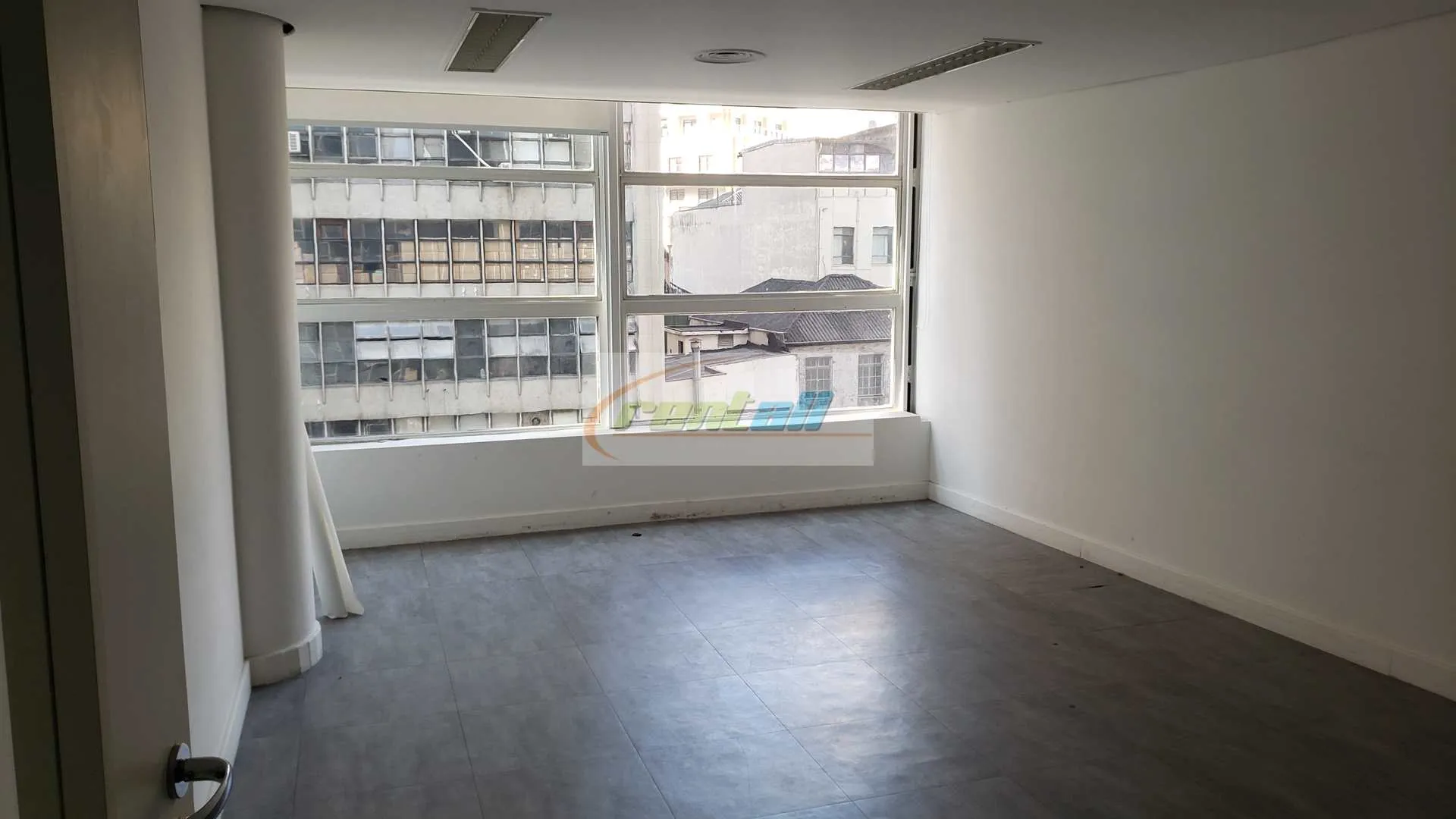 Imagem Conjunto Comercial/Sala