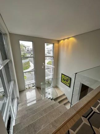 Imagem Encante-se com essa residência exclusiva no bairro Floresta!