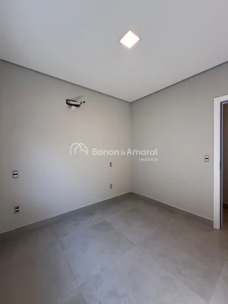 Imagem Casa térrea pra venda com 3 dormitórios, no condomínio terras da estancia, no bairro Monte Alegre...