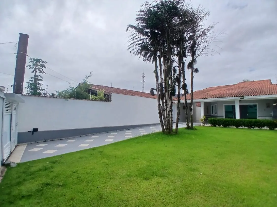 Foto do imóvel Linda casa próximo ao Mar