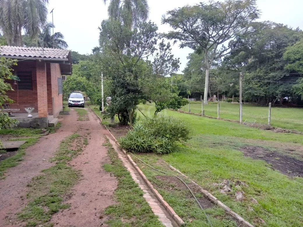 Imagem Sítio para Venda - 13725m², 2 dormitórios, sendo 2 suites, 4 vagas - Ponta Grossa