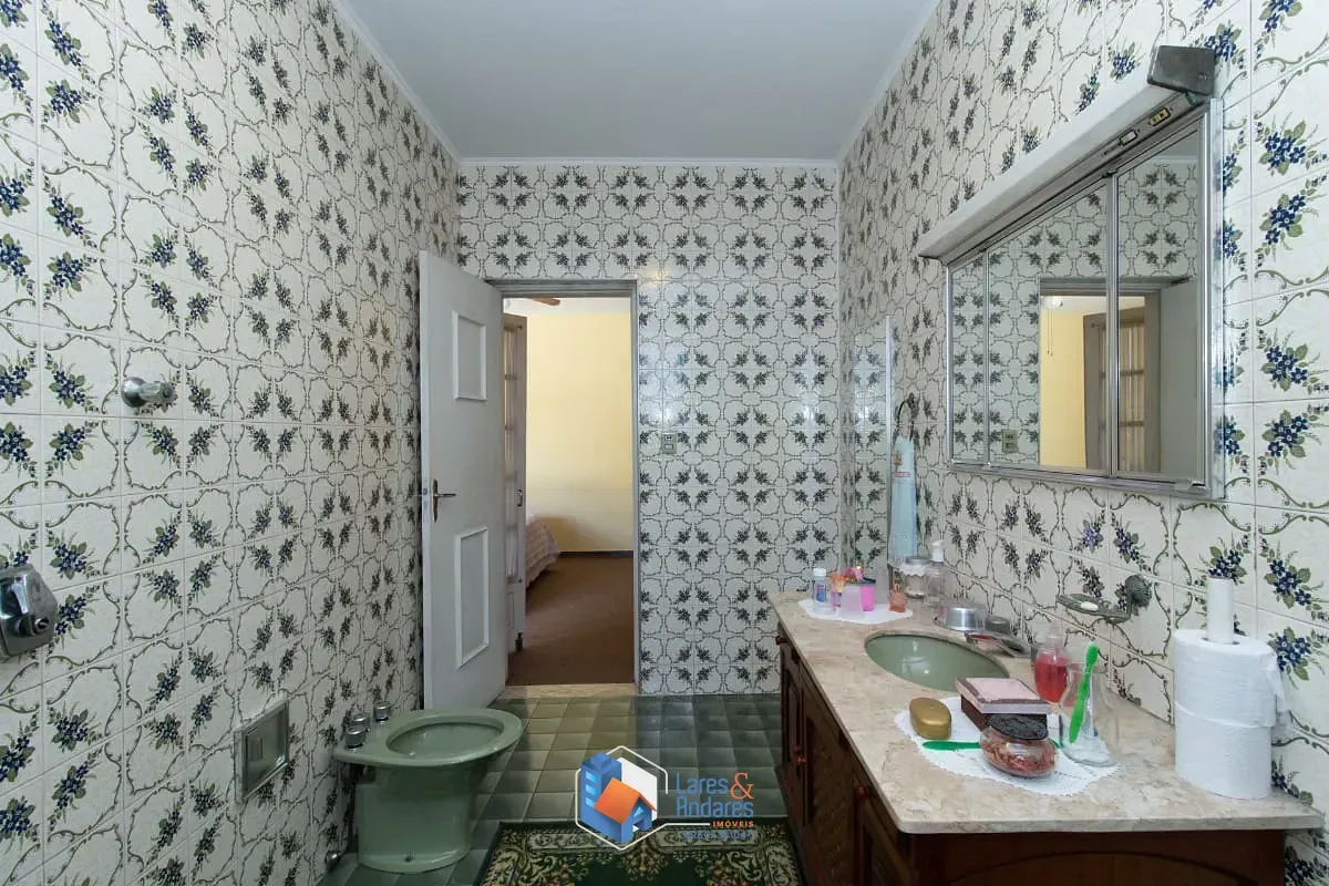 Imagem Sobrado para venda em Planalto Paulista com 3 quartos, sendo 1 suíte, 154m²