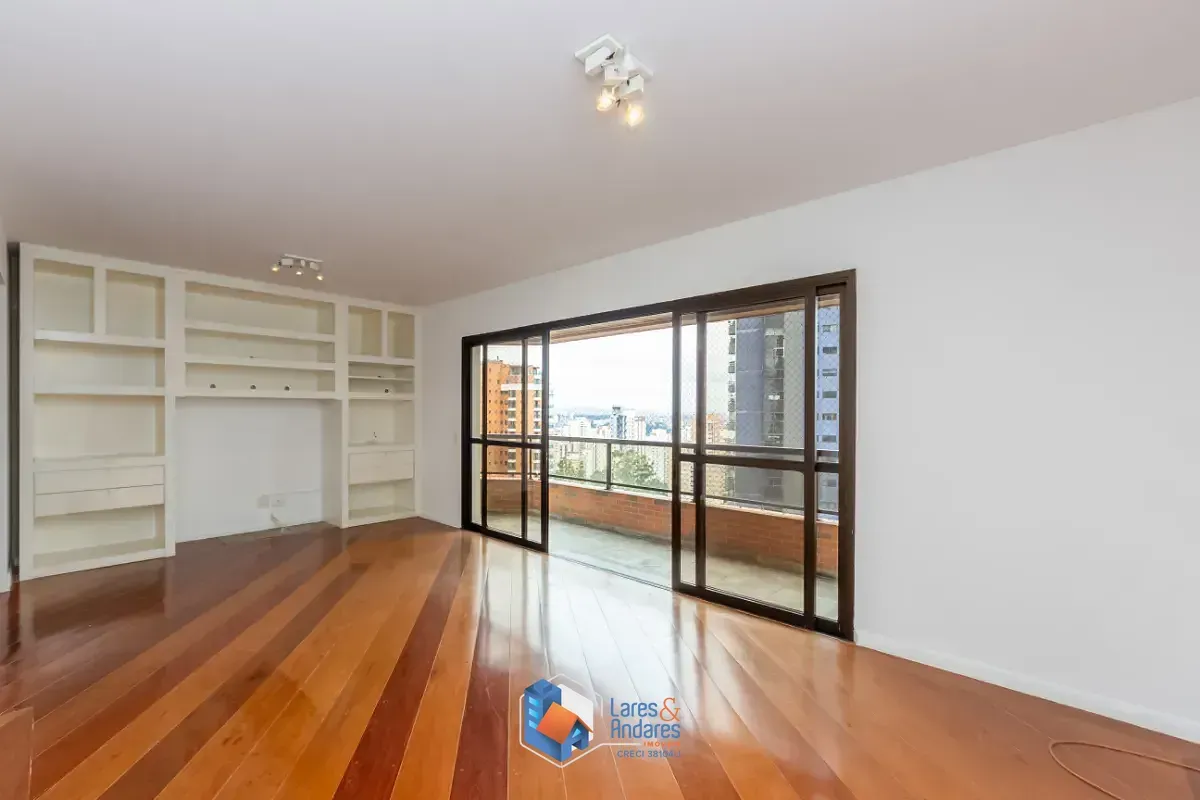 Foto do imóvel Apartamento para venda em Vila Andrade com 3 quartos, sendo 1 suíte, 213m² em Avenida José Galante