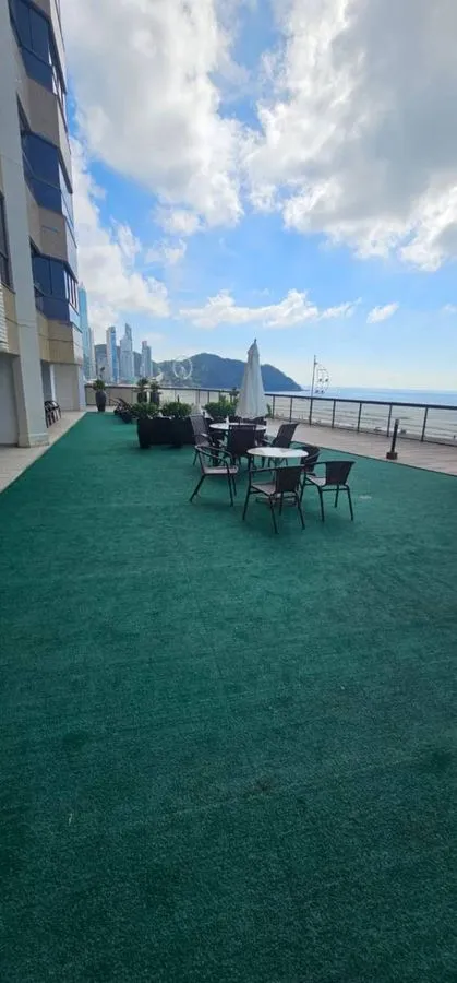 Imagem VENDA DE APARTAMENTO NA AVENIDA ATLÂNTICA EM BALNEÁRIO CAMBORIÚ