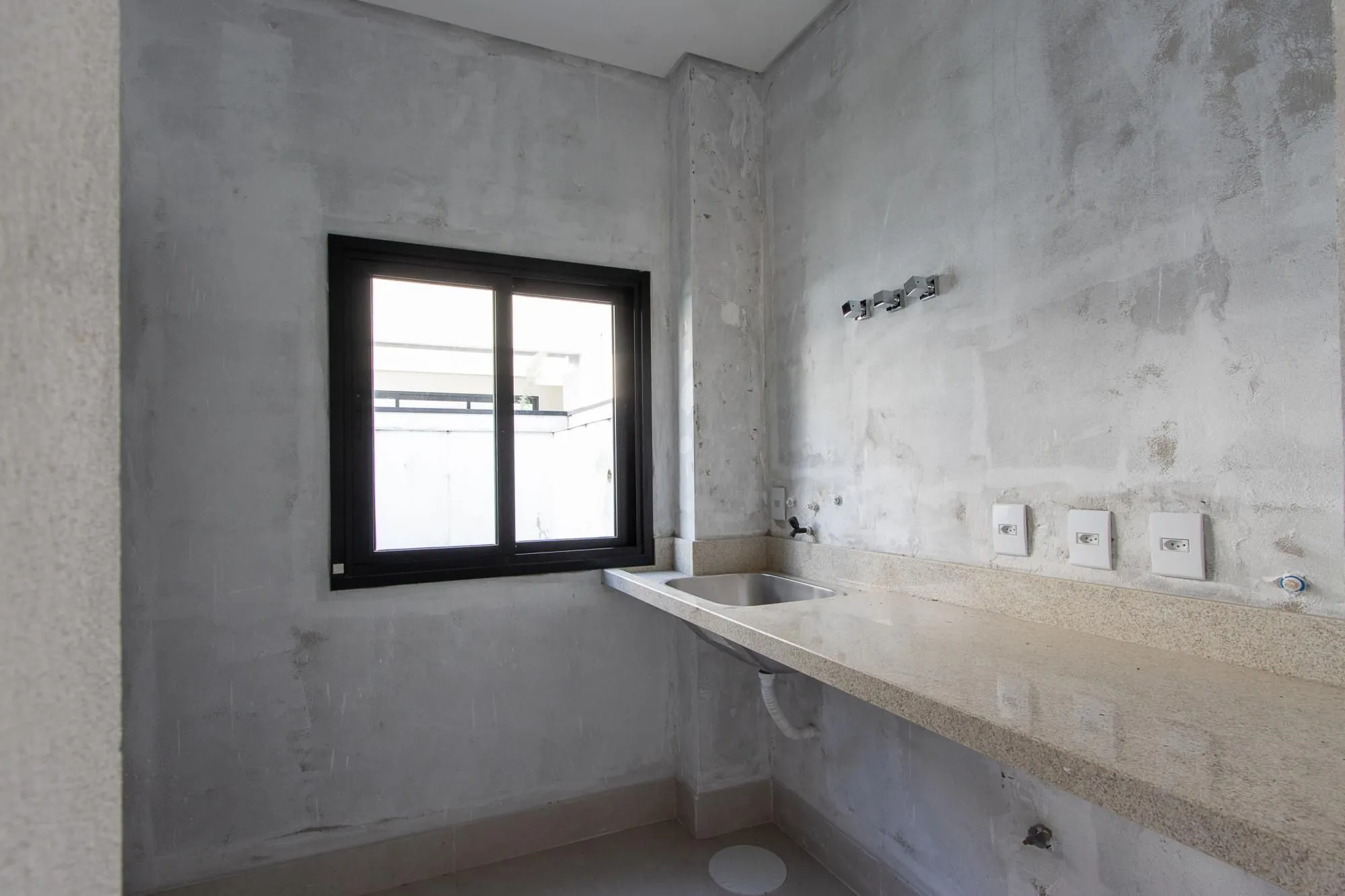 Imagem Casa de condomínio, 3 dormitórios, 3 suítes.