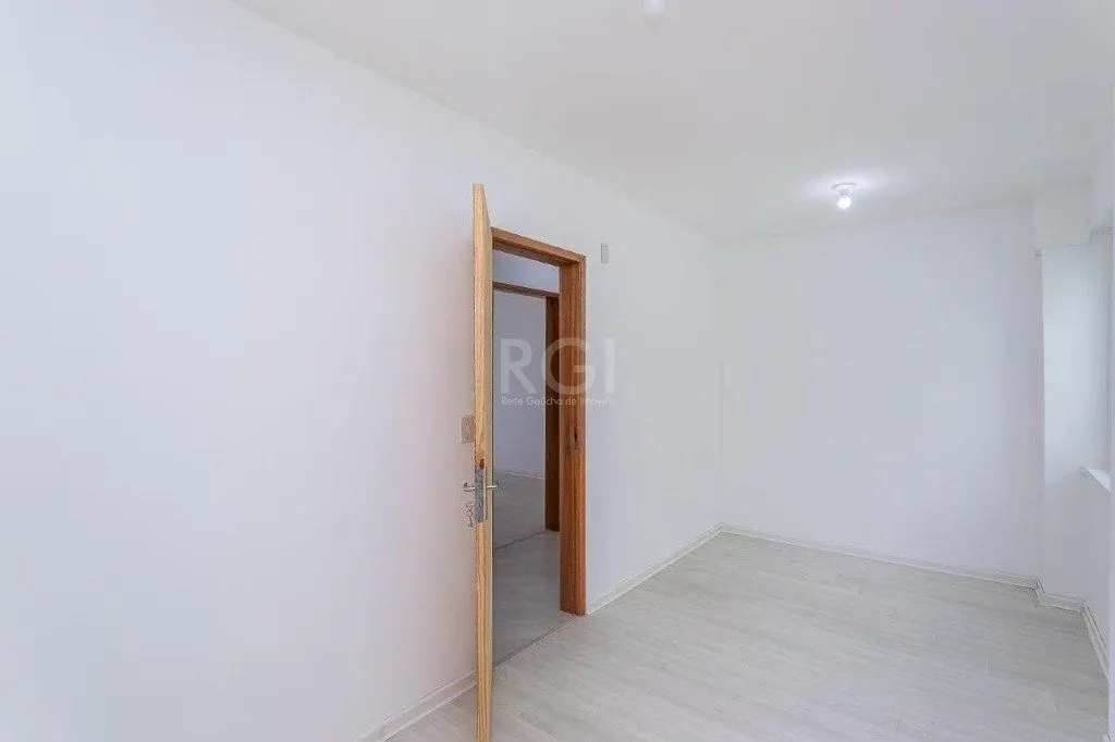 Imagem Cobertura de 140m² - 3 dormitórios, 2 banheiros, terraço com churrasqueira e 1 vaga de garagem no Bom Jesus