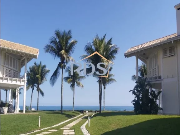 Vende casa de alto padrão em condomínio de frente ao mar em Doutor Francisco Loup