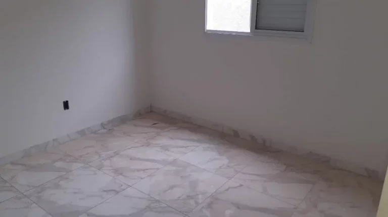 Imagem CASA DE CONDOMÍNIO NO MARACANÃ 2 DORMITÓRIOS 1 SUÍTE!!!
