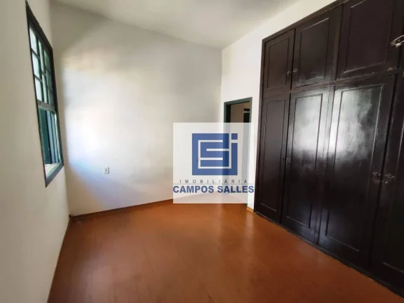 Imagem Casa com 3 dormitórios para alugar por R$ 1.901,28/mês - Centro - Socorro/SP