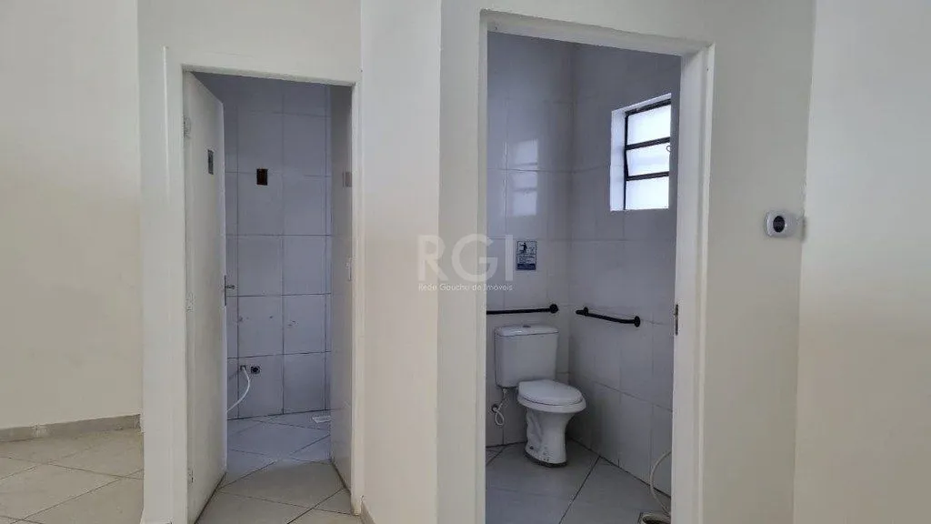 Imagem Loja para Venda - 236.36m², 0 dormitórios, Medianeira