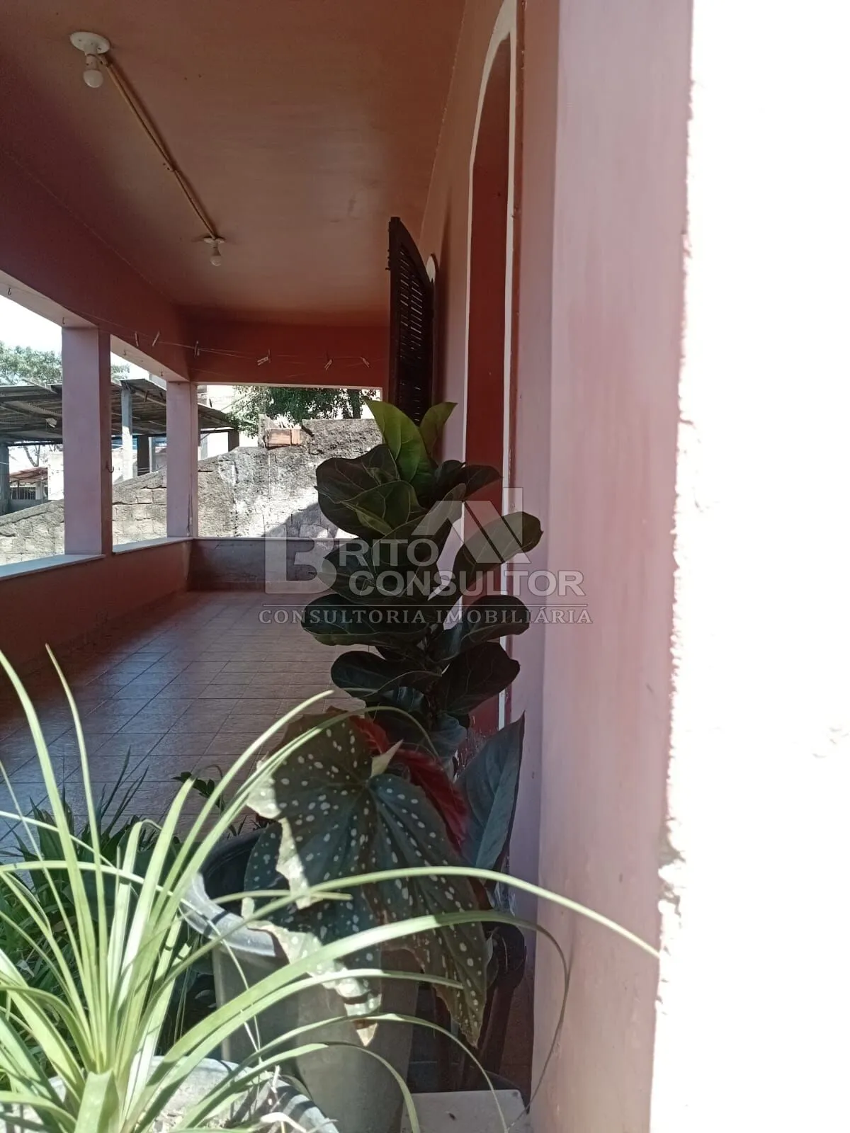 Imagem Vendo Casa com 3 Quartos, 450 m², em Barro Vermelho, São Gonçalo/RJ