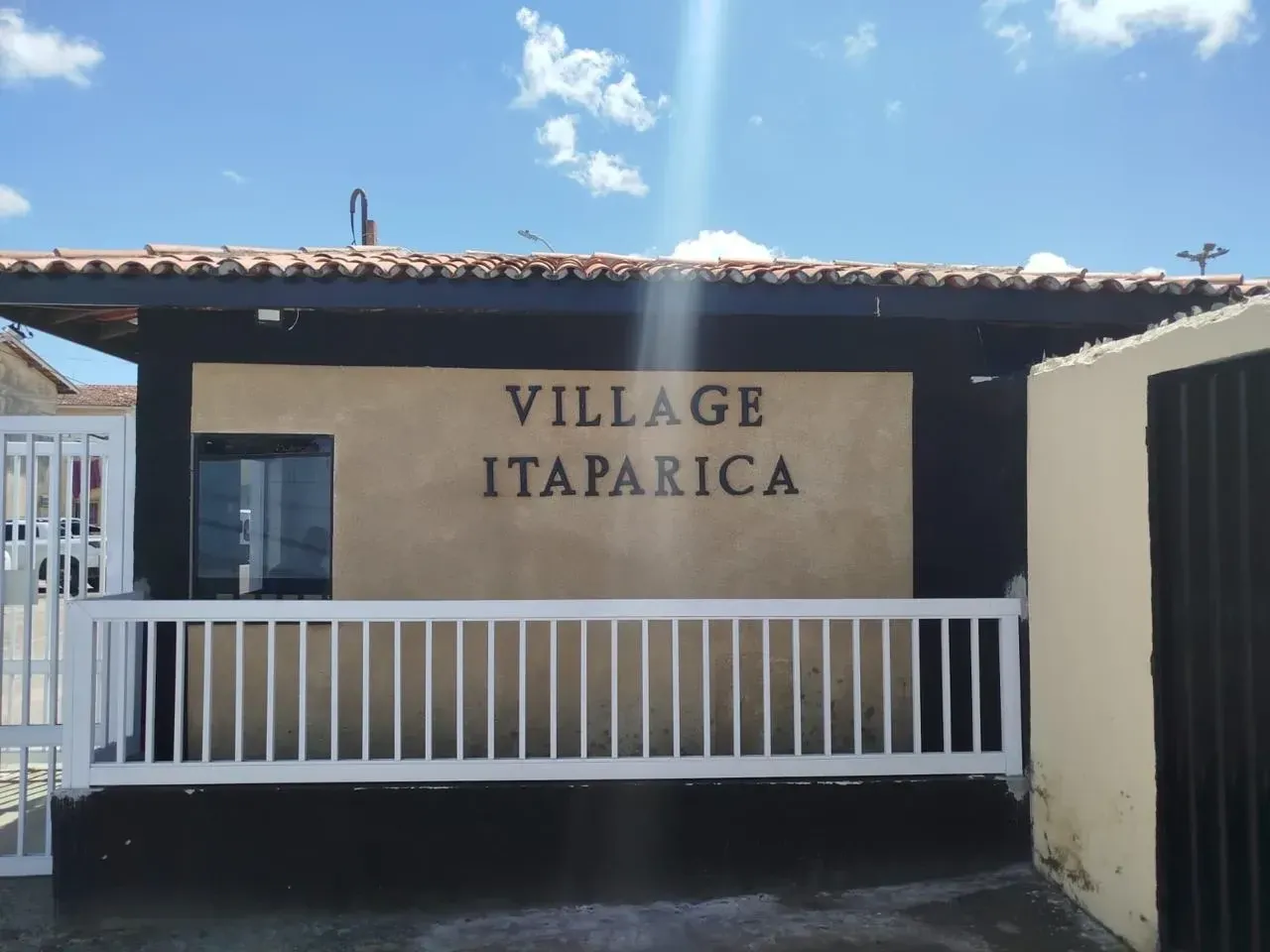 Foto do imóvel Casa de Condomínio com 2 Quartos à Venda, 48 m² em 3ª Travessa Itaparica, 1 - Valéria, Salvador - BA