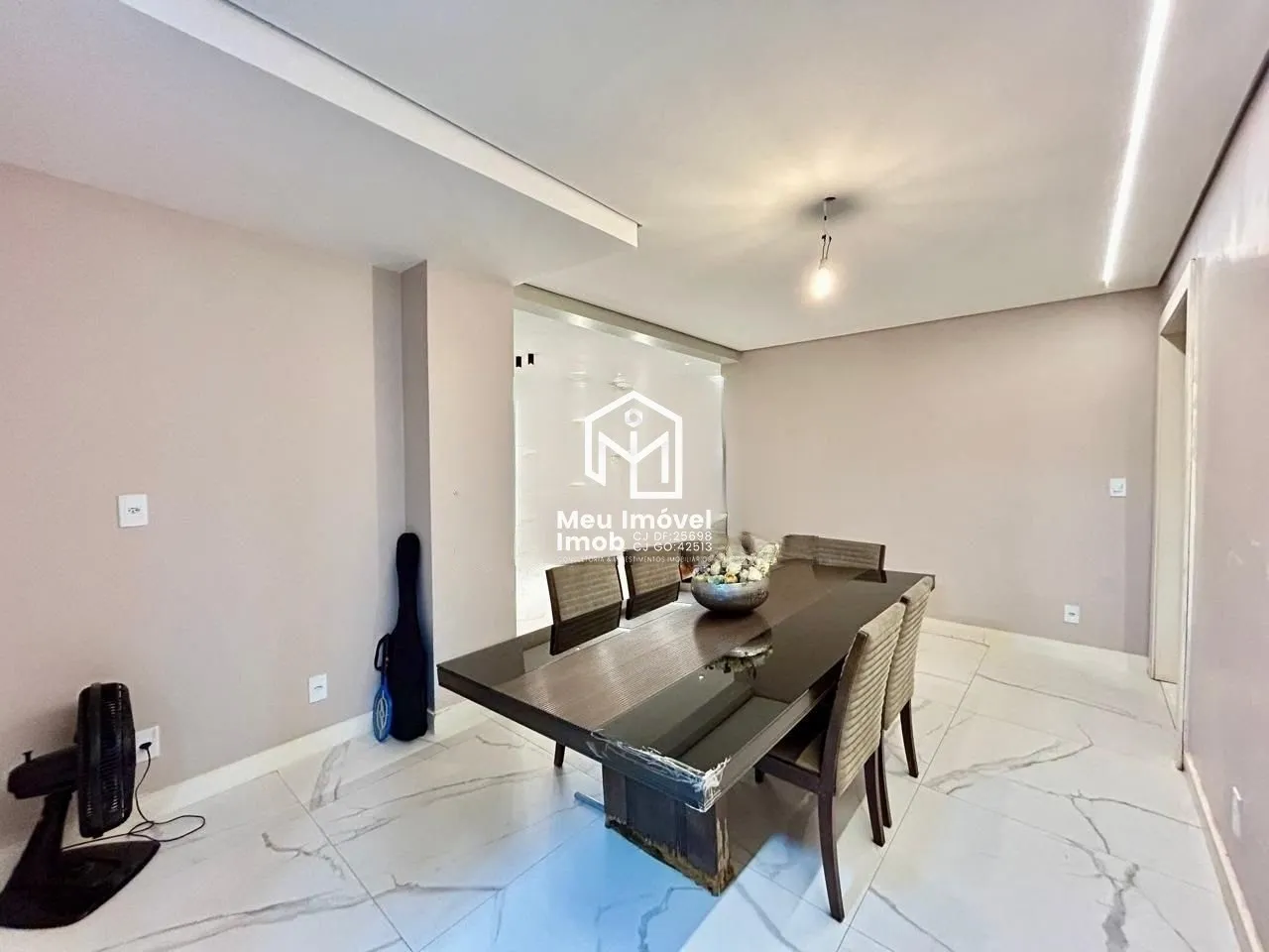 Imagem Casa 3 Suítes 397m² Reformada Colônia Agrícola Samambaia