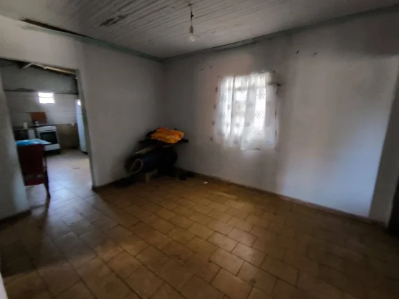 Imagem Casa De 2/4 Com Barracao No Jardim Bela Vista Goiania
