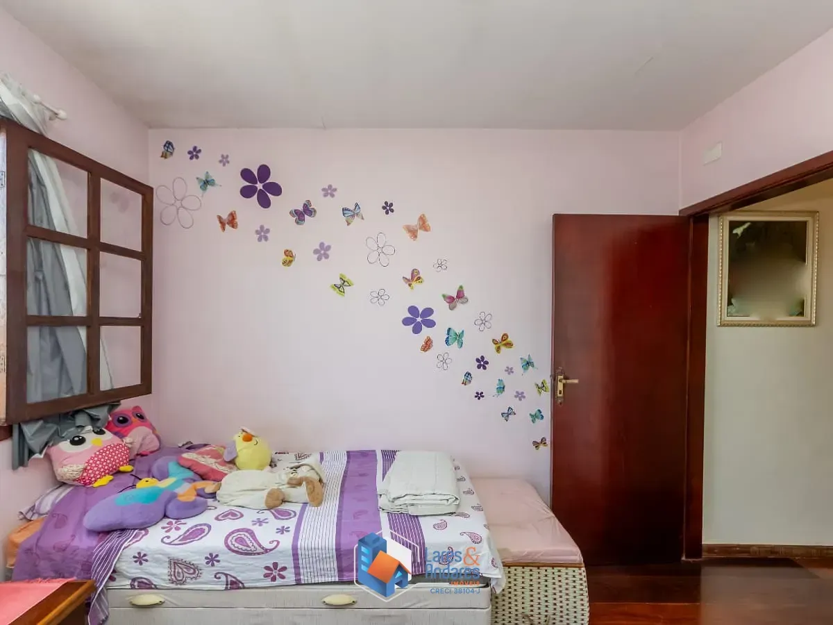 Imagem Casa para venda em Vila Marari com 3 quartos, sendo 2 suítes, 180m²