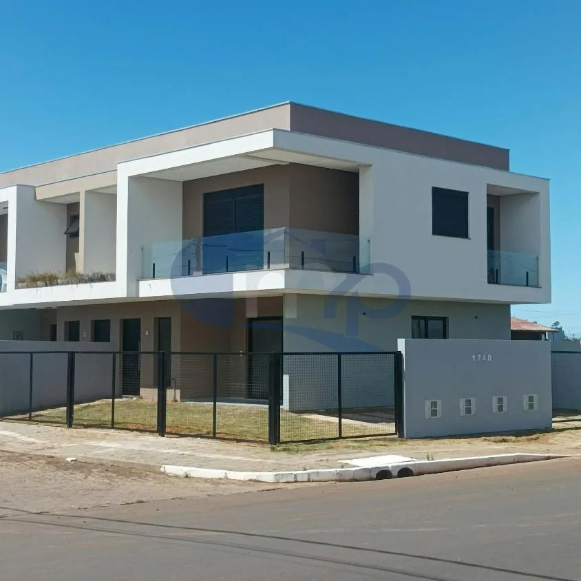 Imagem Sobrado de 3 dormitorios com suite e 2 vagas a venda na Morada das Palmeiras em Torres