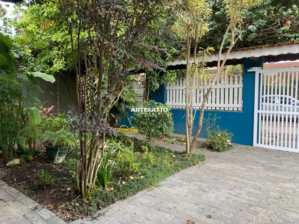 Imagem Casa à venda em Ubatuba, Barra da Lagoa, com 6 quartos, 200m2
