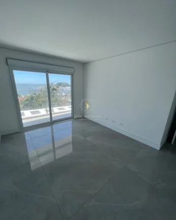 Imagem Apartamento residencial para Venda Centro, Guaratuba 3 dormitórios sendo 3 suítes, 1 banheiro, 2 vagas 405,00 m construída, 250,00 m útil