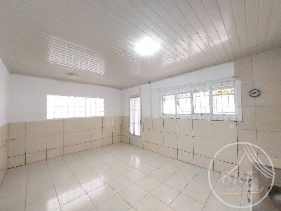 Imagem Vendo casa Frente Mar, terreno amplo, Balneário Estreito Florianópolis SC