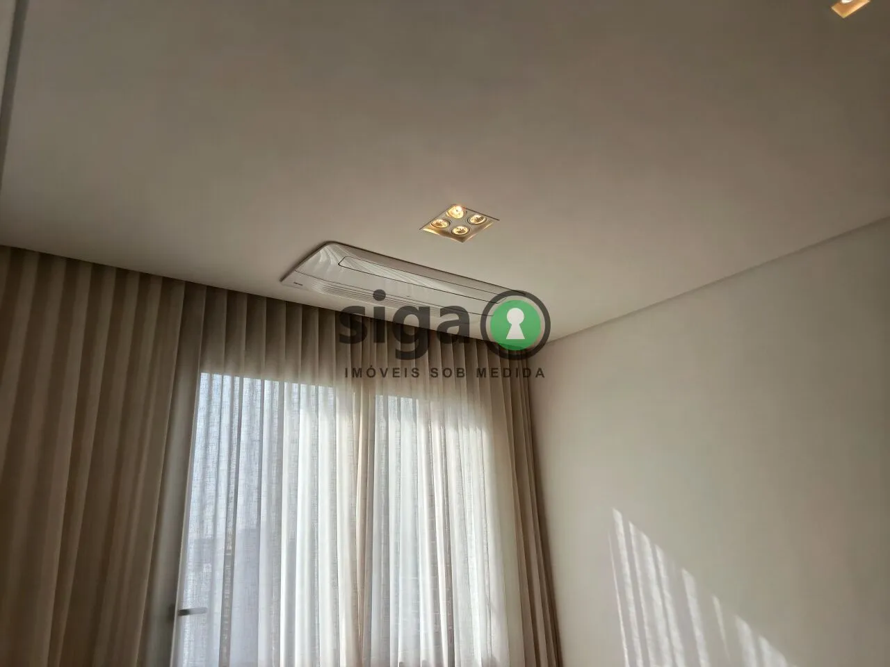 Imagem OPORTUNIDADE! APARTAMENTO 130 M² ITAIM