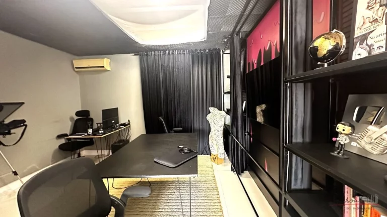 Imagem Belíssima casa totalmente mobiliada de alto padrão com 3 suítes, sendo 1 suíte master com banhei...