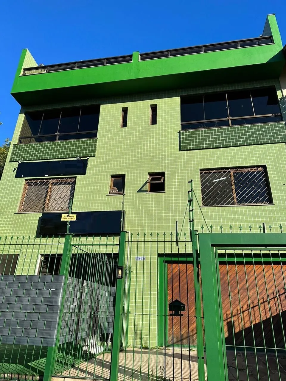 Imagem Prédio Misto à venda, Comercial/Residencial, com 637,00 privativos, 5 vagas - Bairro Camaquã