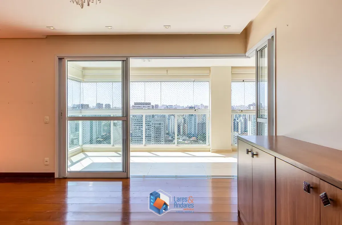 Imagem Apartamento para venda em Vila Olímpia com 3 quartos, sendo 3 suítes, 210m²