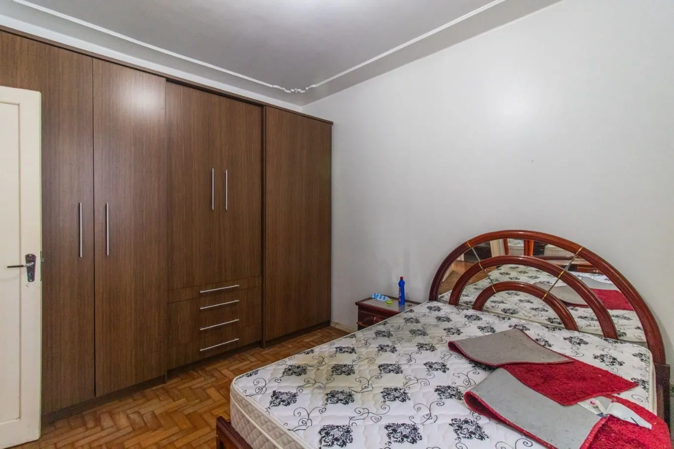 Imagem Apartamento de 2 quartos no bairro Santana em Porto Alegre