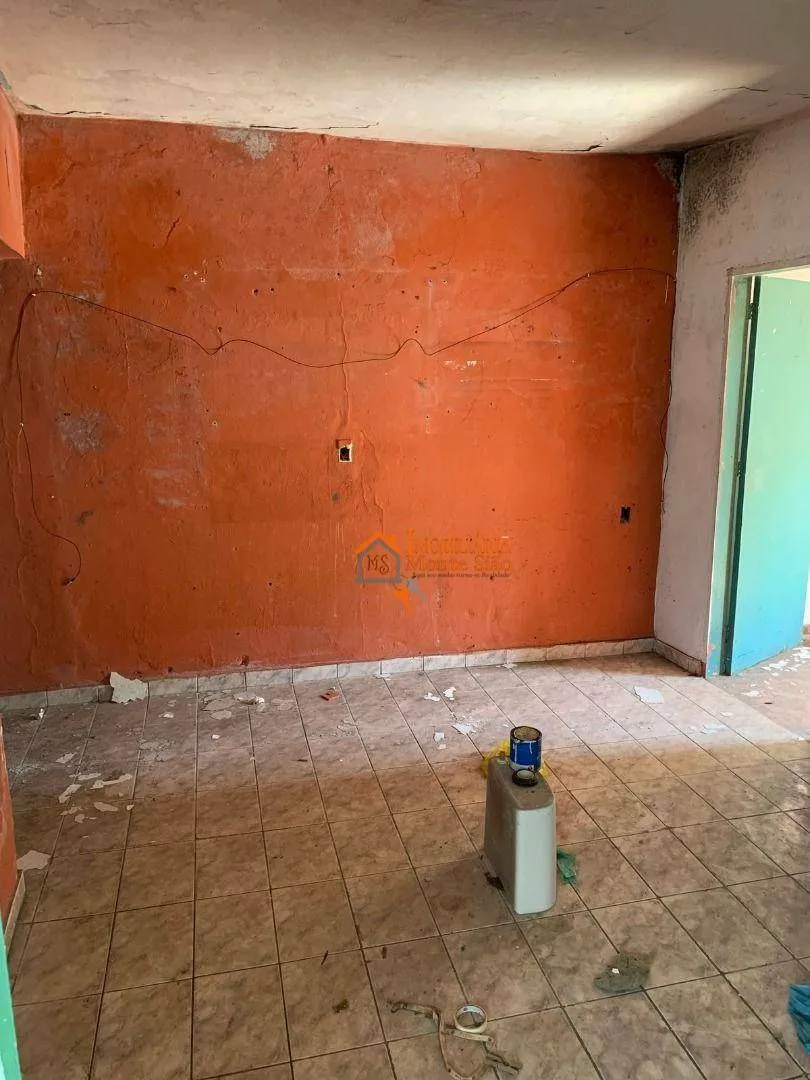 Imagem Casa com 5 dormitórios à venda por R$ 340.000,00 - Jardim Cumbica - Guarulhos/SP