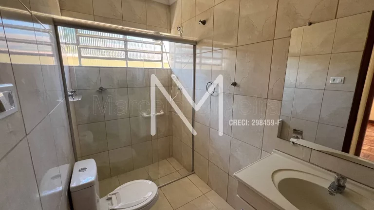 Imagem Casa para Venda 3 Quartos Edícula com WC 150m² - Bairro Santana