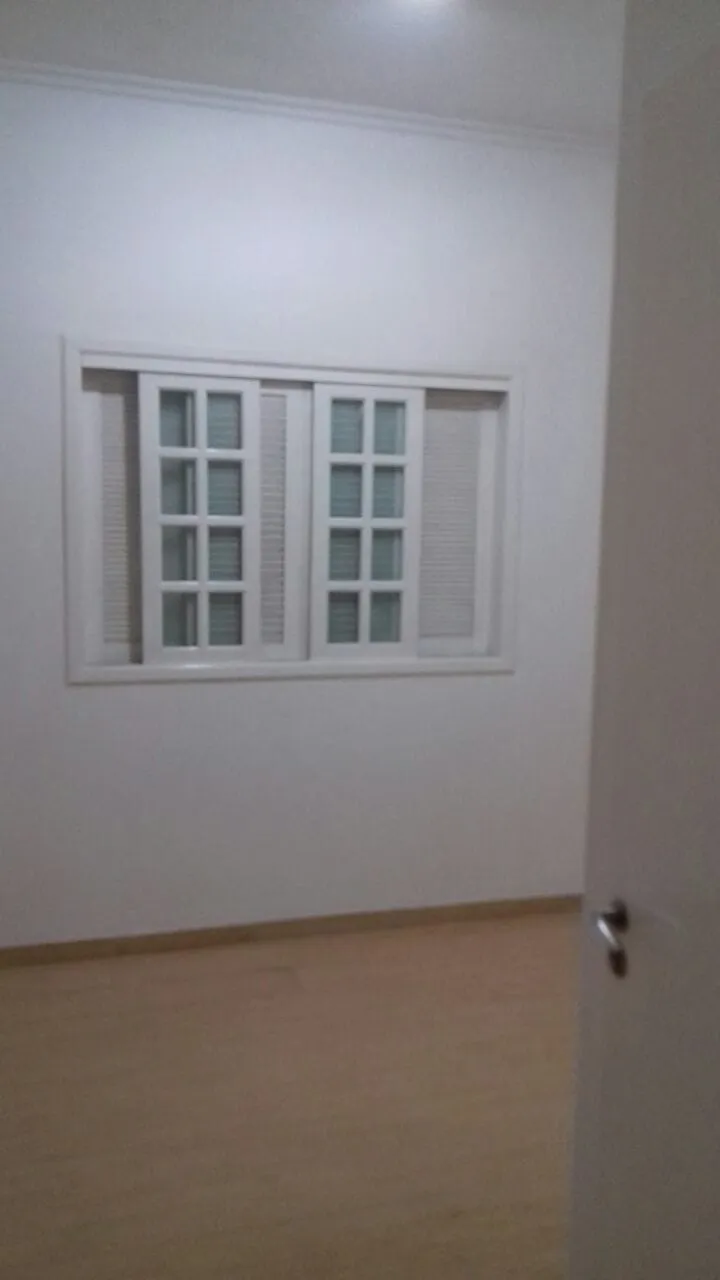 Imagem Casa à venda 3 Quartos, 1 Suite, 4 Vagas, 310M², Portal das Colinas, Guaratinguetá - SP