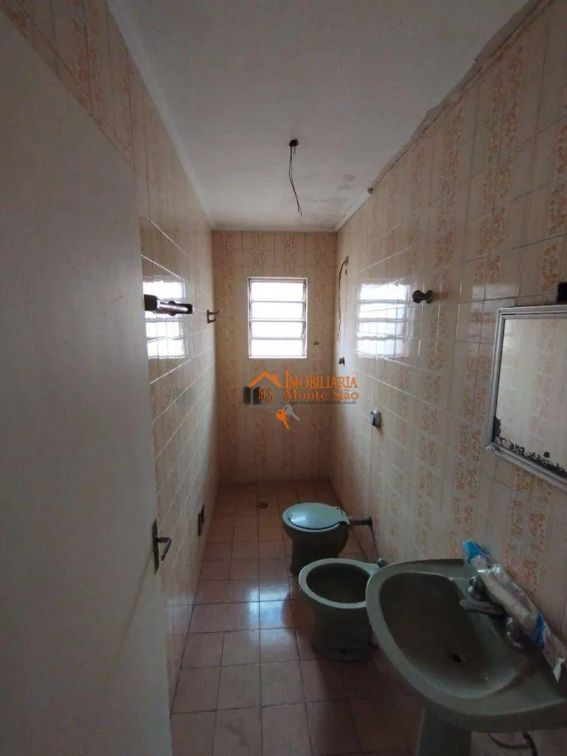 Imagem Sobrado com 2 dormitórios à venda, 154 m² por R$ 585.000,00 - Vila Barros - Guarulhos/SP