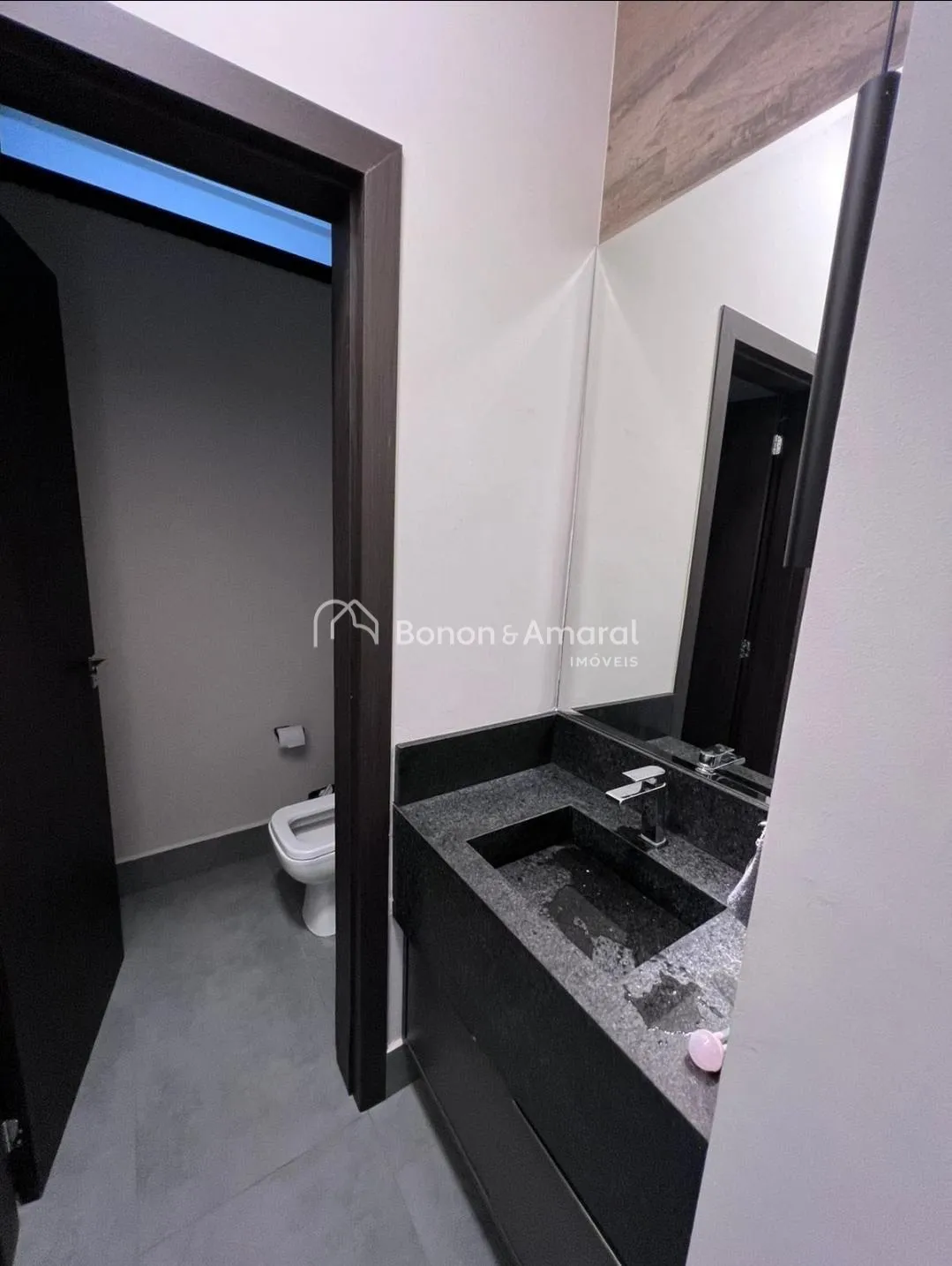 Imagem Casa de 3 suítes à venda no Condomínio Aurora - Paulínia/SP