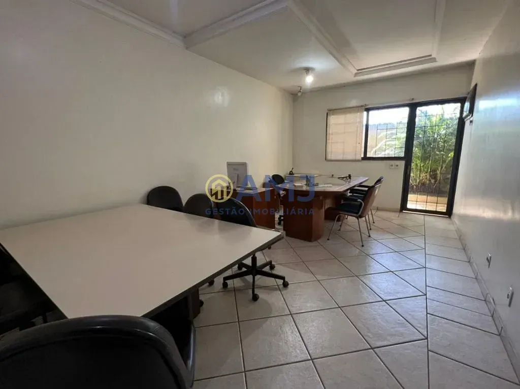 Imagem ÁREA COMERCIAL À VENDA | SETOR SANTA GENOVEVA - GOIÂNIA