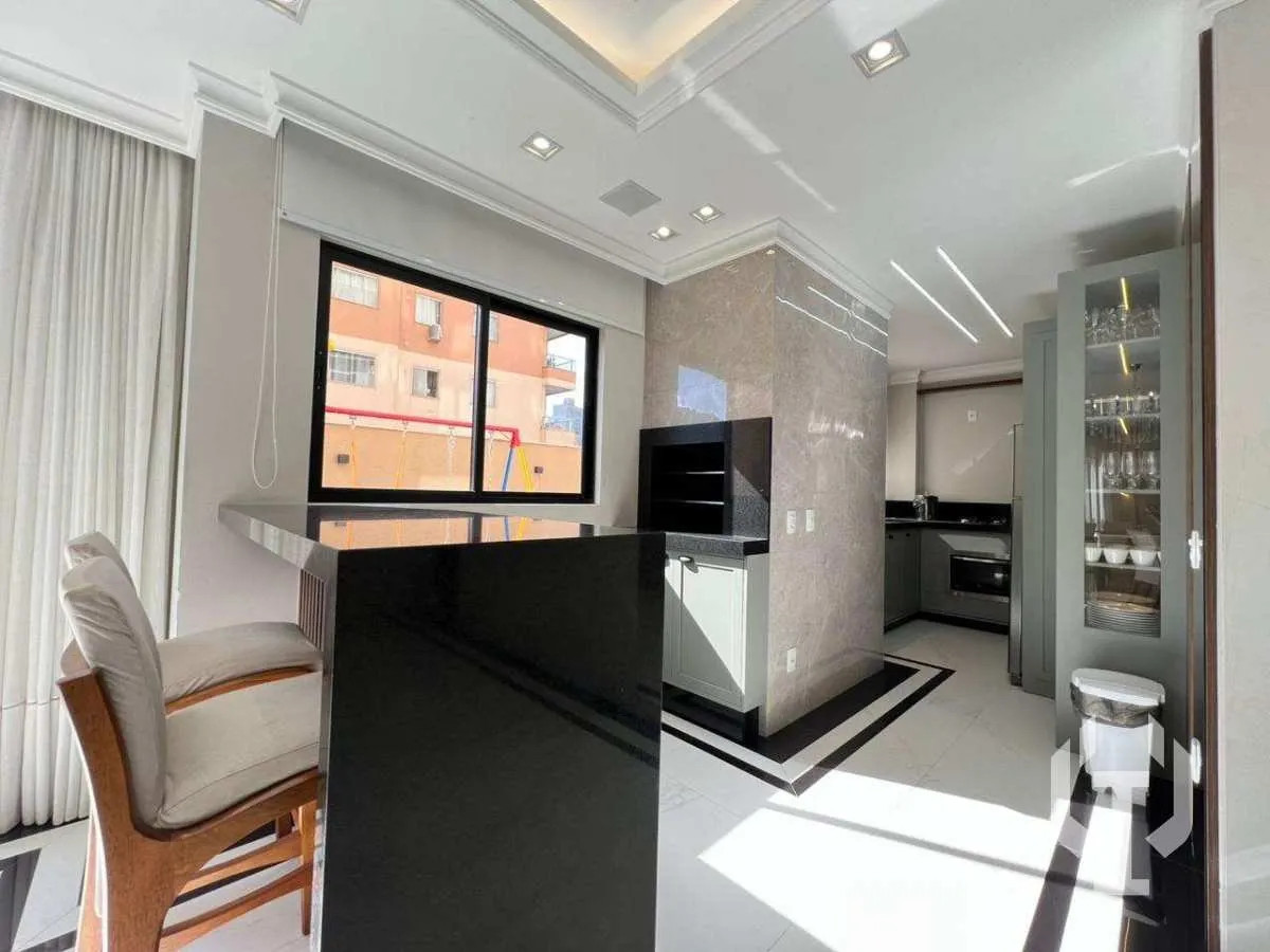 Imagem Apartamento à venda MOBILIADO, no Residencial Carmelo - Jc Bauer em Itapema, com 2 quartos, 60m2