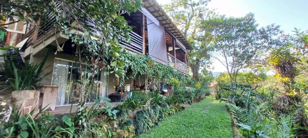 Imagem Casa em Condomínio para Venda em Guapimirim / no bairro Limoeiro
