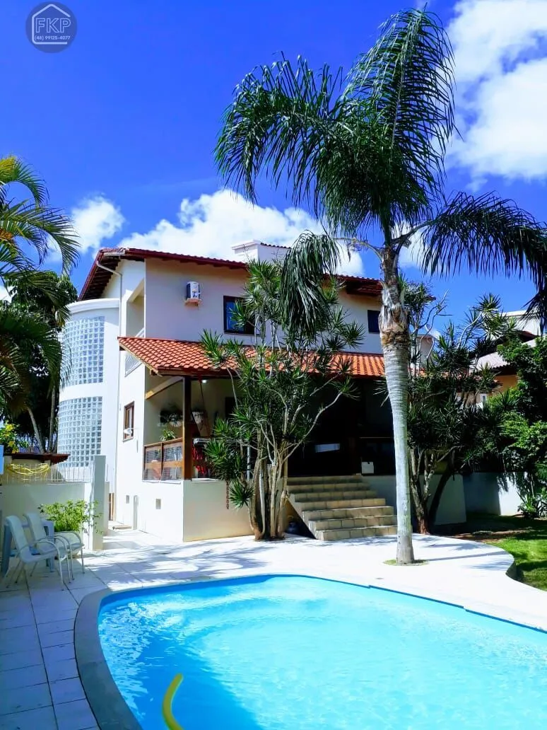 Imagem Casa 5 dormitórios!