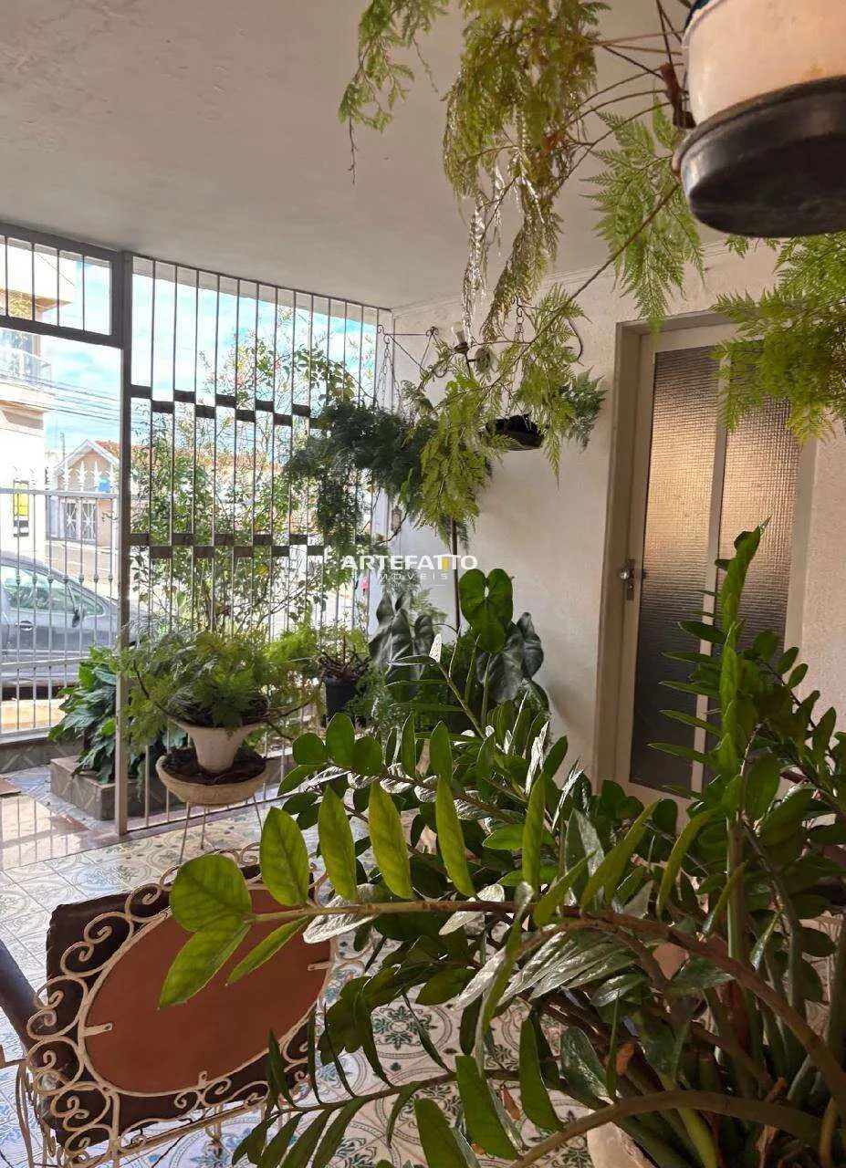 Imagem Casa à venda em Franca, Centro, com 7 quartos, 279m2