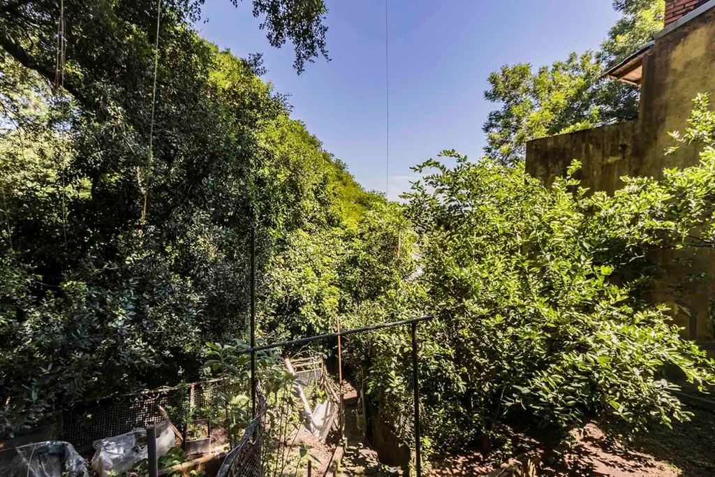 Imagem Casa de Condomínio em Santa Tereza