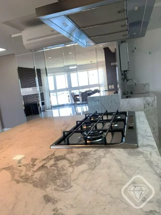Imagem Apartamento Mobiliado com Suíte e Vista para o Pôr do Sol

Brilhante Imóveis apresenta este belí...